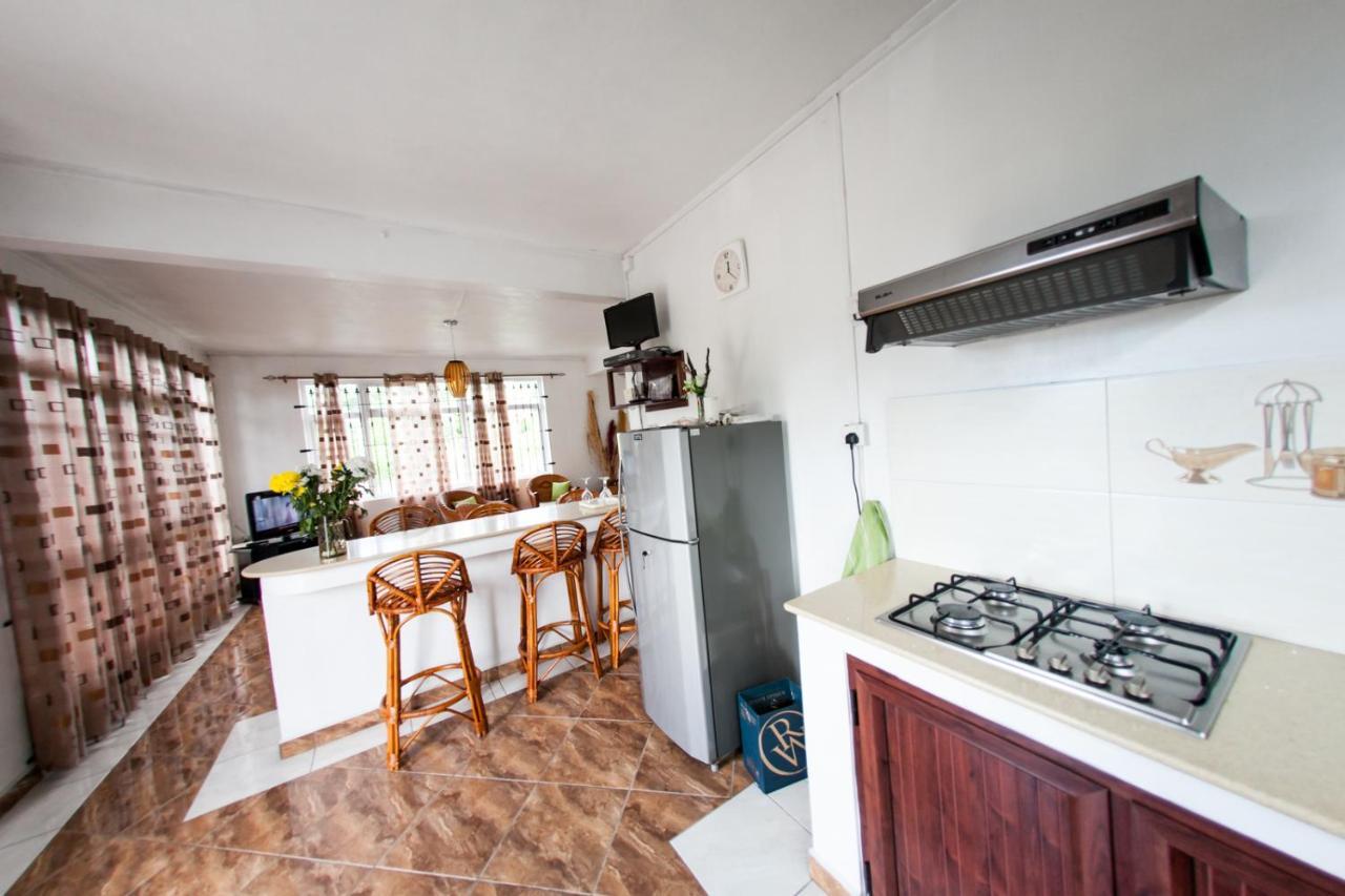 Suntoo Villa Wind & Kitesurf Accommodation 라 골레트 외부 사진